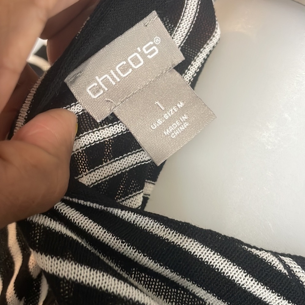 Chico’s cardigan - Picture 3 of 3